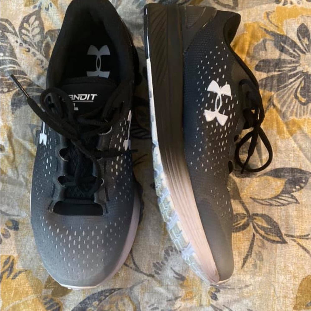 Under Armour Women’s Charged Bandit 4